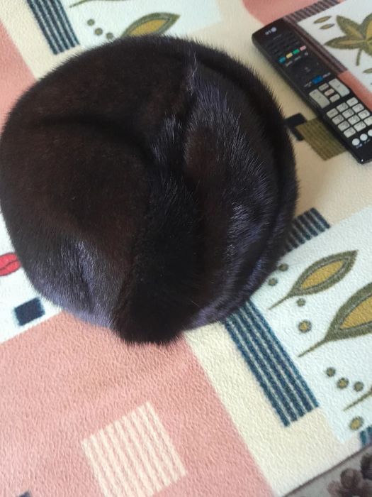 Норковая шапка новая