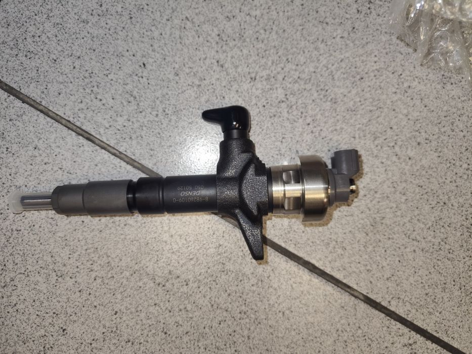 Форсунки Isuzu D-Max