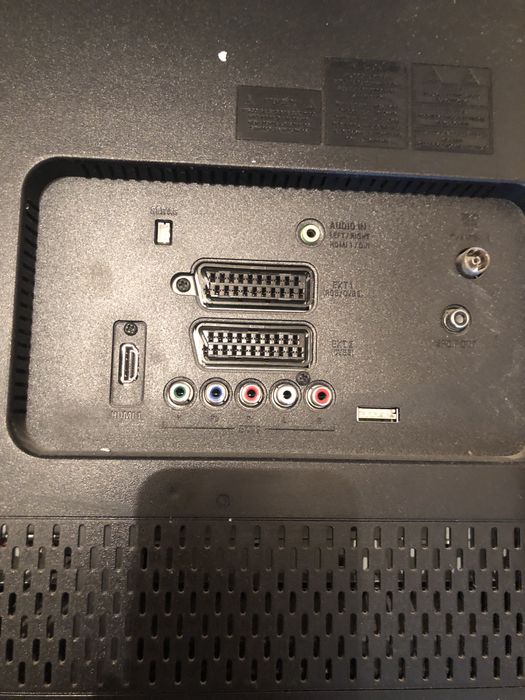 Телевизор FHILIPS