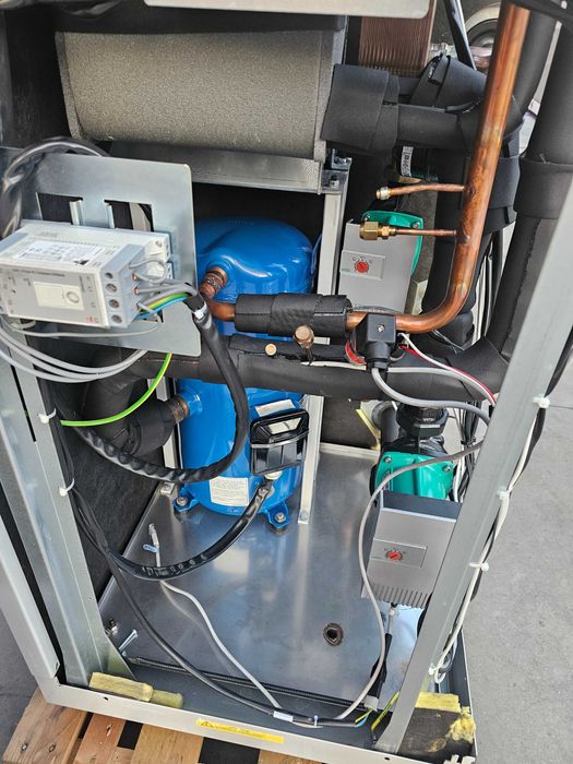 Термопомпа вода-вода Thermia - 26 KW