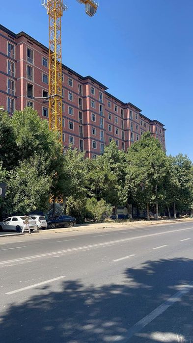 Продаю 50 кв. м 2/8/9 в Uchtepa Avenue кадастр есть