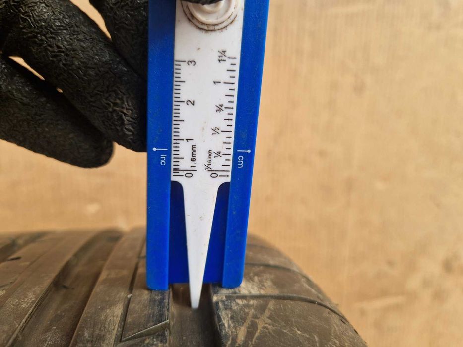 2 Fulda R18 225/40 Летни гуми  DOT0521