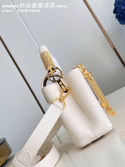 Geanta Louis Vuitton Capucines