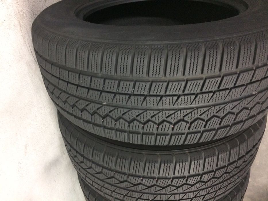 Anvelope iarna toyo 265/60/18