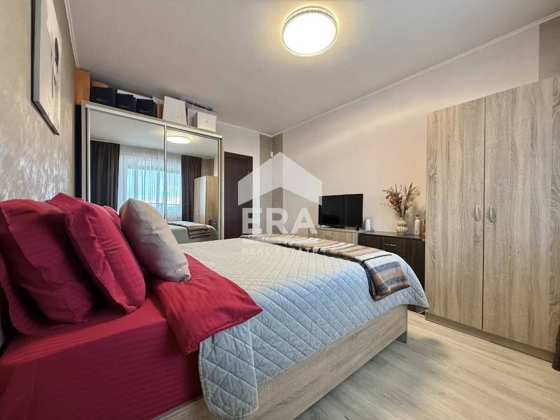 Продава се Двустаен апартамент в София, Малинова долина - 80 кв.м за 1263 €/кв.м - Снимка #7