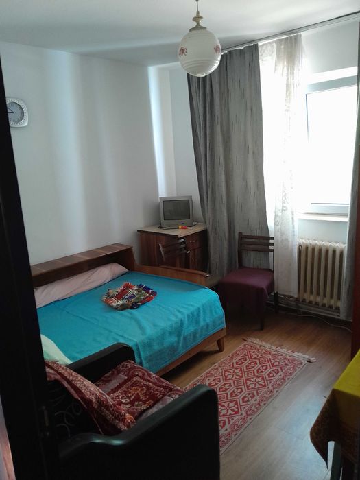 Ap . 3 camere - strada vasile parvan