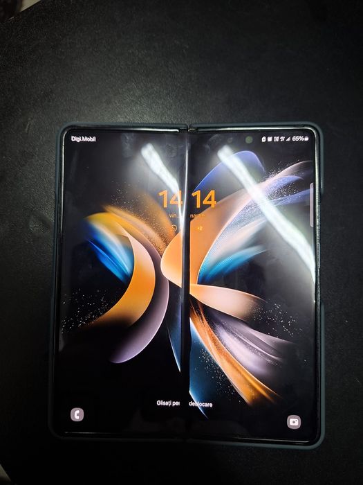 Telefon Samsung Galaxy Z Fold4, 256GB, Graygreen, Ecran spate defect