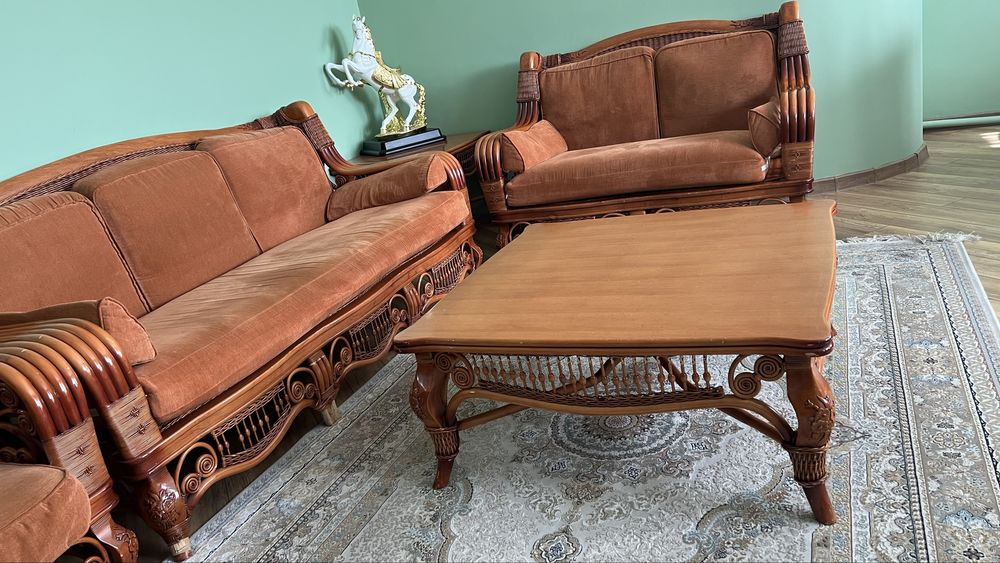 Мебель-ротанг для гостиной