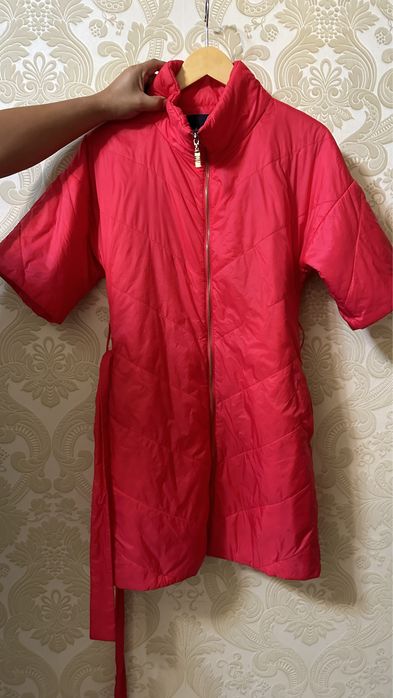 Продам куртку в отличном состоянии