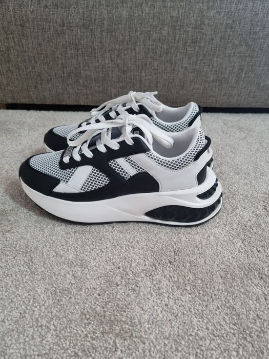 Adidasi Steve Madden (mar36-23cm)