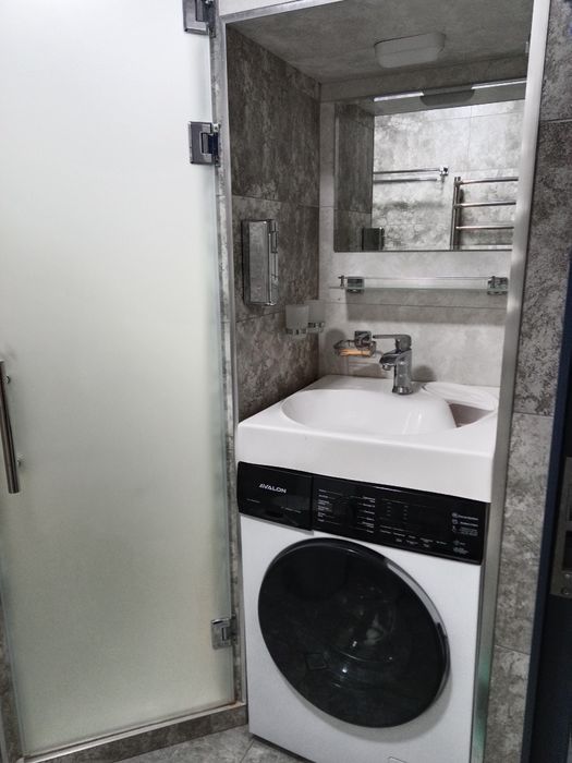 Dom sotiladi qoraqamish 1,2 da