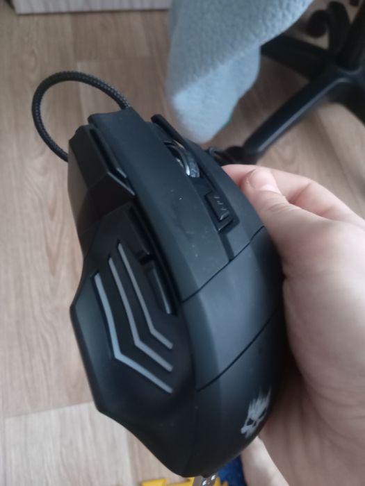 Продам мышку Revenge