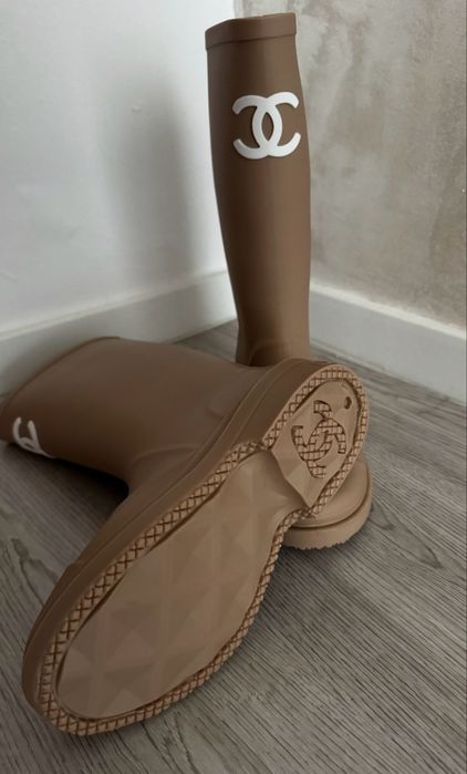 Cizme Chanel de cauciuc