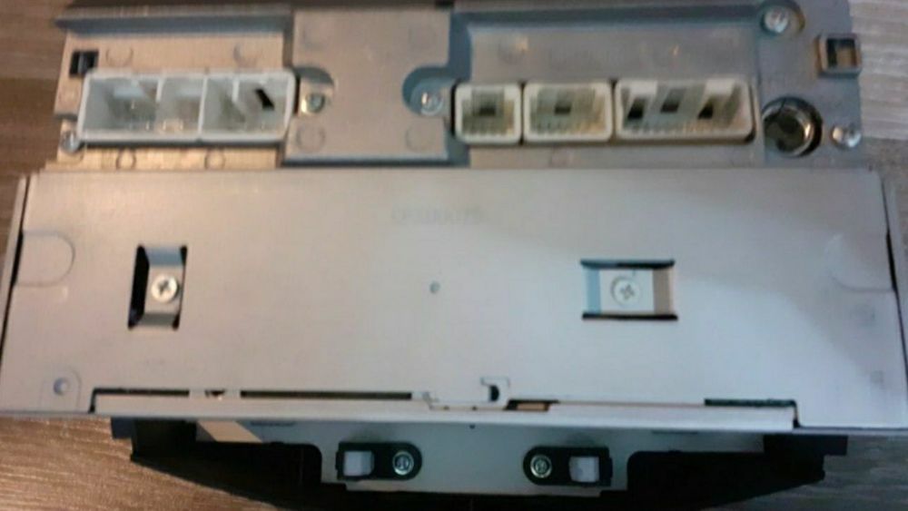 Оргинално CD за Рав4 2008г.