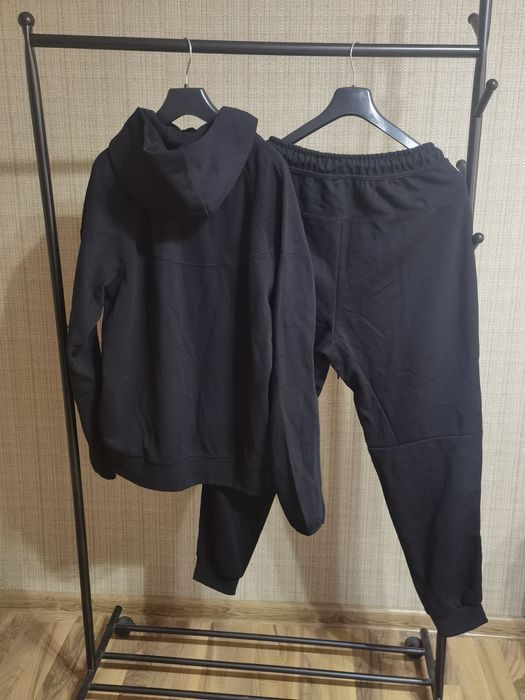 Nike Tech Fleece - сив, черен, L размер