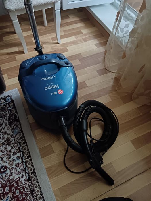 Моющий пылесос LG