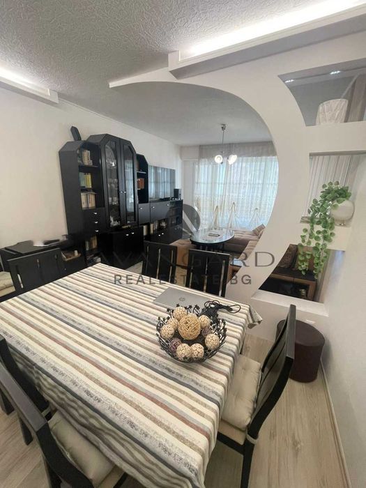 Продава се Тристаен апартамент в Пловдив, Кючук Париж - 86 кв.м за 877 €/кв.м - Снимка #2