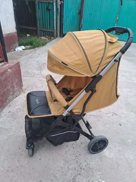 2 коляски одинаковые