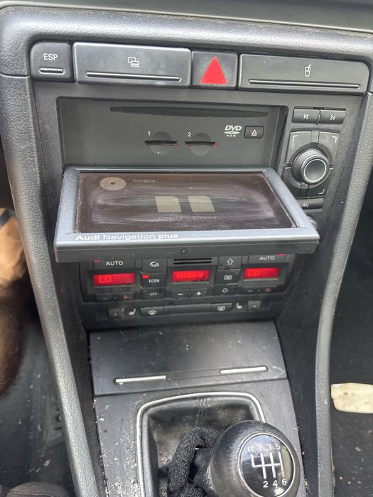 Navigatie panou clima ceasuri bord volan airbag audi a4 b7