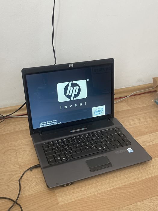Laptop HP 550 ( incomplet piese de schimb )