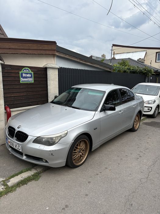BMW 5 Series 2004 — imagine 2