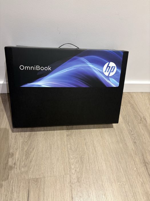 HP OmniBook 7, 17 inch, touchscreen, ultra 7,SIGILAT, RTX nvidia 4050