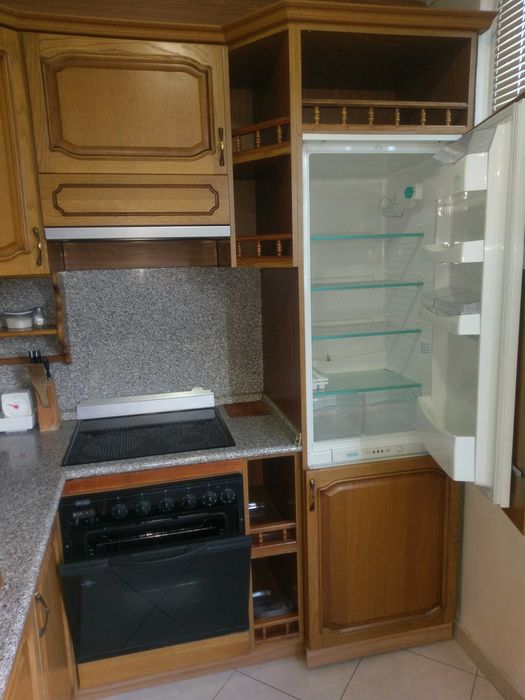 Дава се под наем Двустаен апартамент в Варна, Генералите - 67 кв.м за 433.5 € - Снимка #2