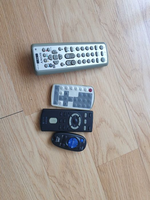 Продам пульт на магнитолу