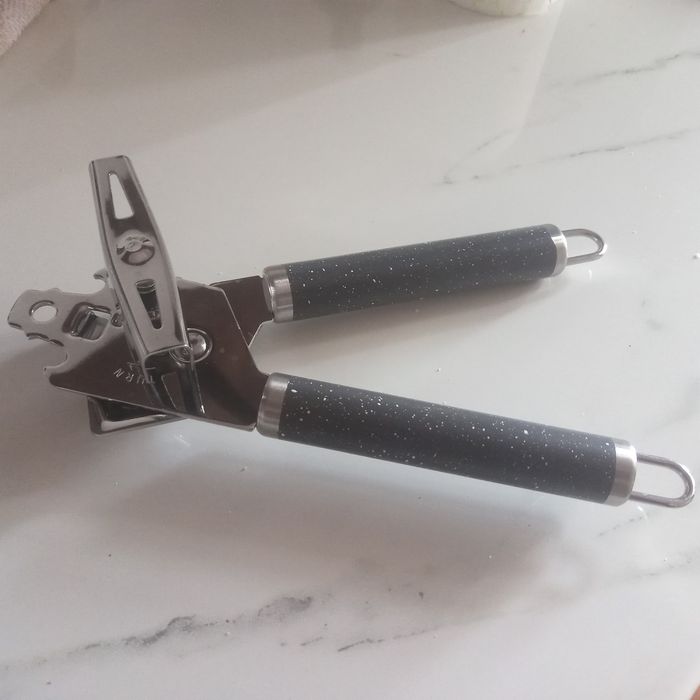 Открывашка для консервов