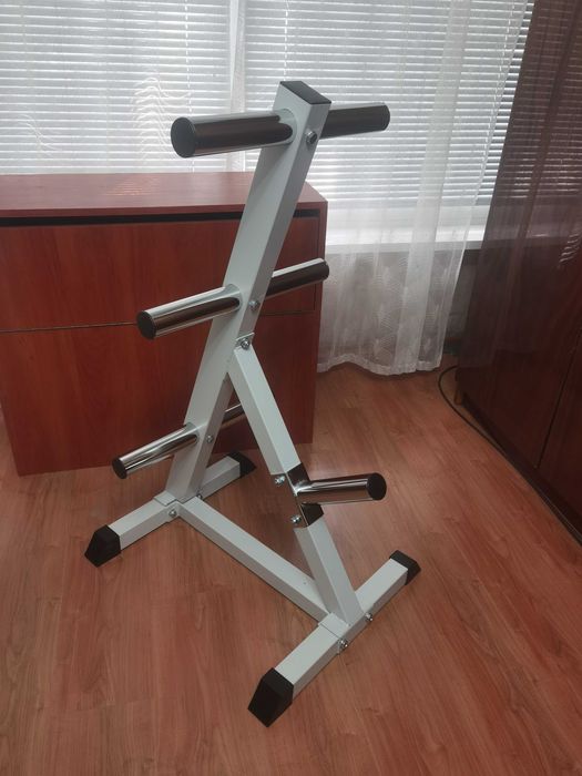 Продавам стойка за тежести ф50