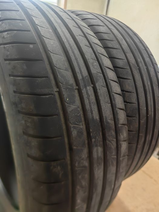 235 50 19 летни Goodyear Eagle F1