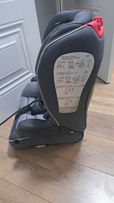 Автокресло детское Kari