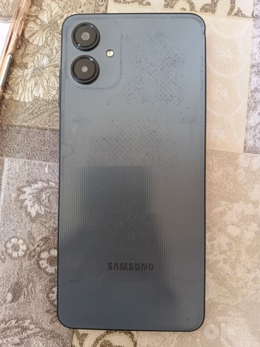 Galaxy a06 4 oy ishlatilgan xotira 128 gb sum 900ming