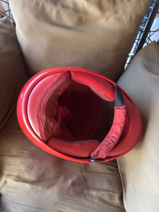 Каска – запазено състояние