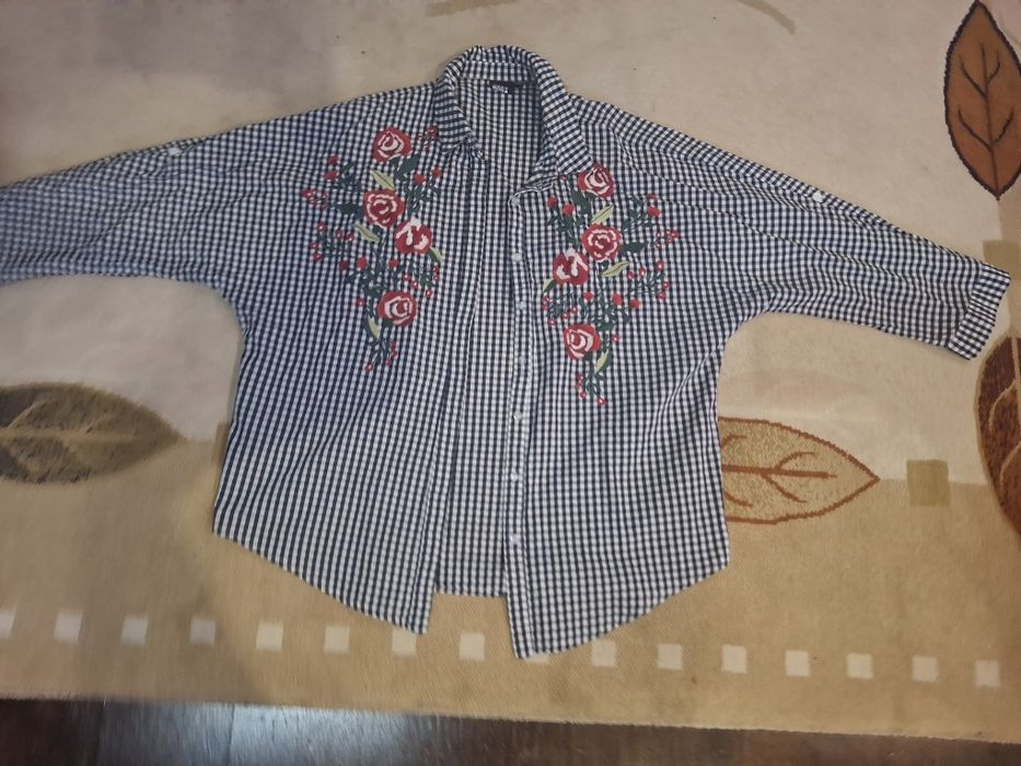 Рубашка клетчатая.Женская