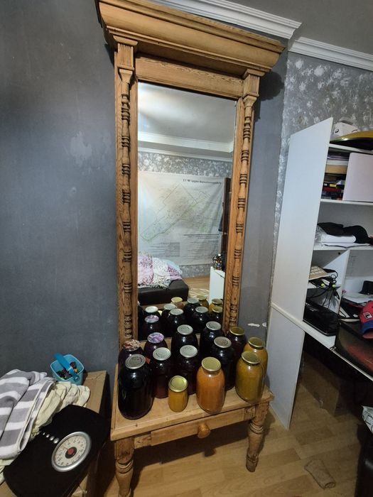 Продам напольное зеркало