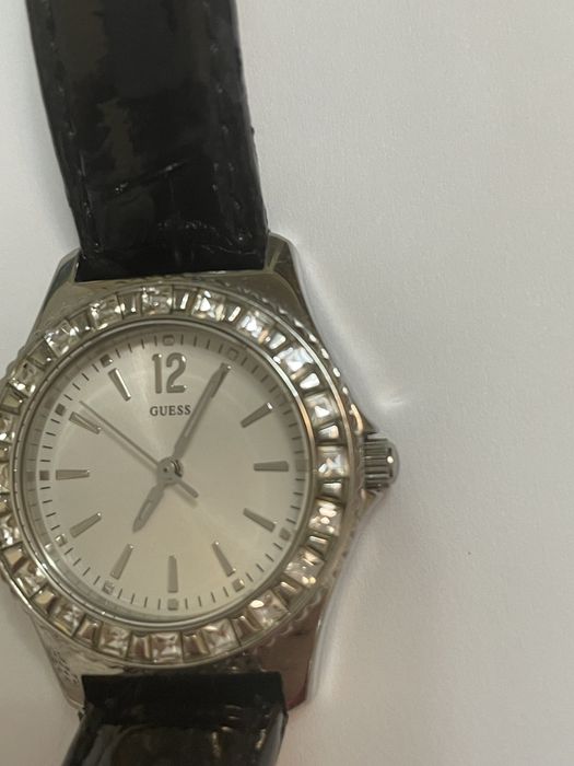 Ceas de damă Guess Mini Sparkle Quartz W11180L1 28mm