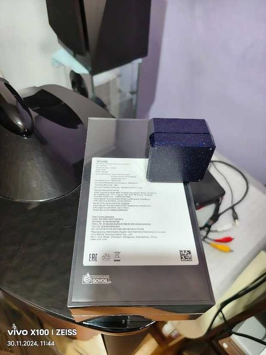 Смартфон Vivo v30e