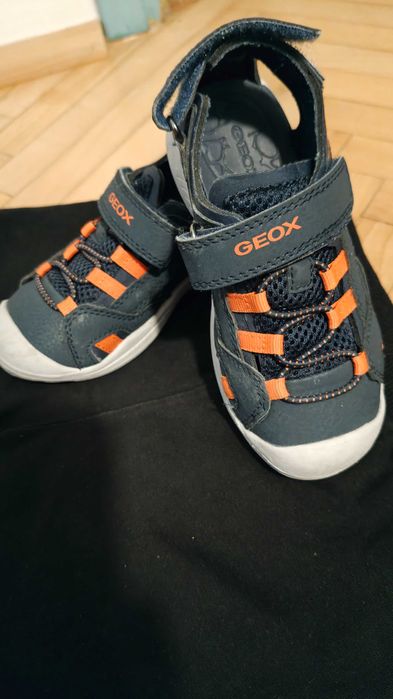 Pantofi sport pentru băieți