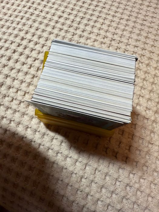 Yugioh- lost art карти и кутия с лъскави карти