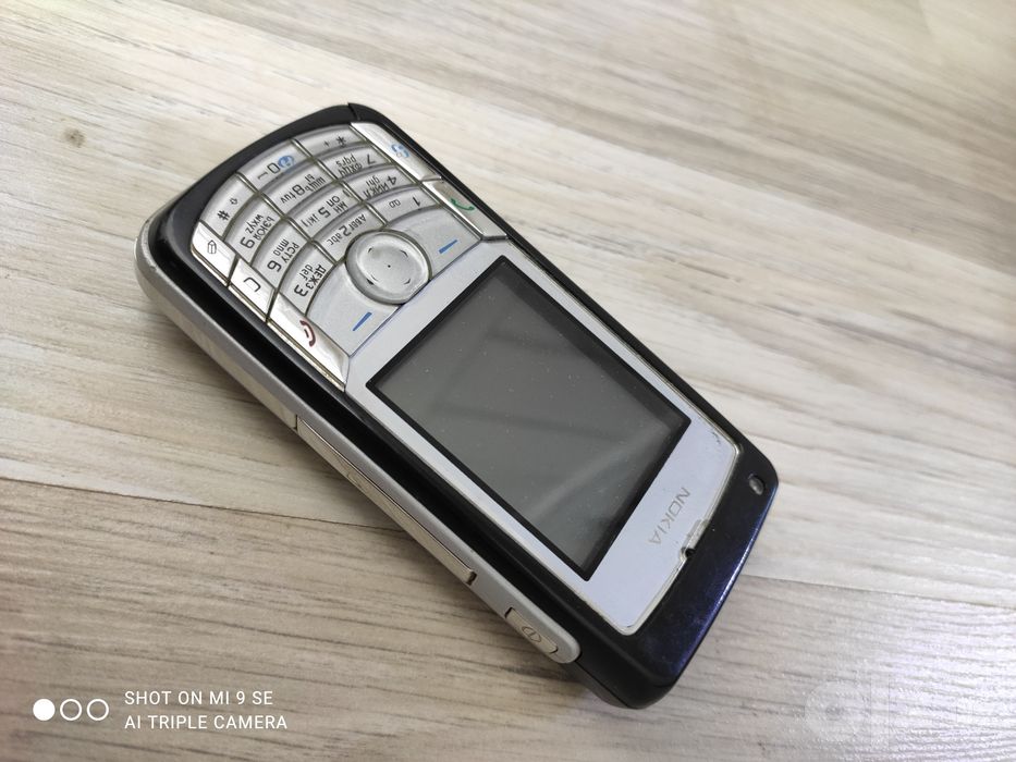 Nokia 6681 нерабочий