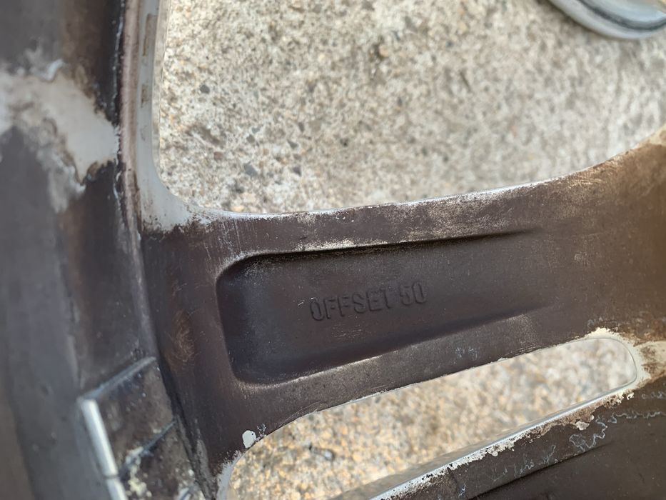 4ри броя оригинални алуминиеви джанти 5х114,3 16ки  за Хюндай/Hyundai