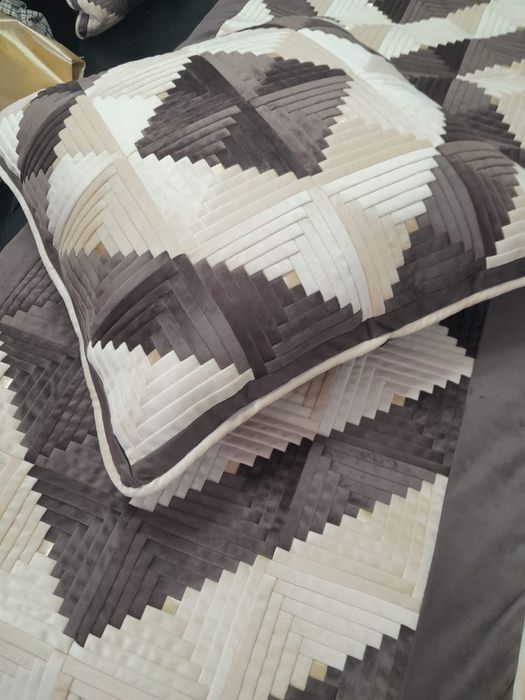 Көрпеше жастык сатылады