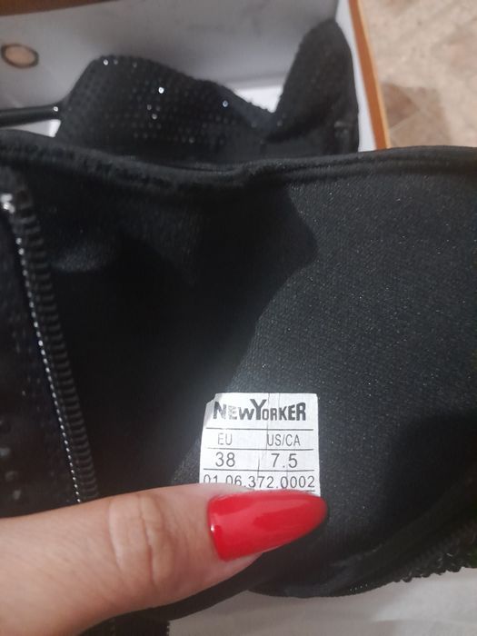 Ботильоны продам