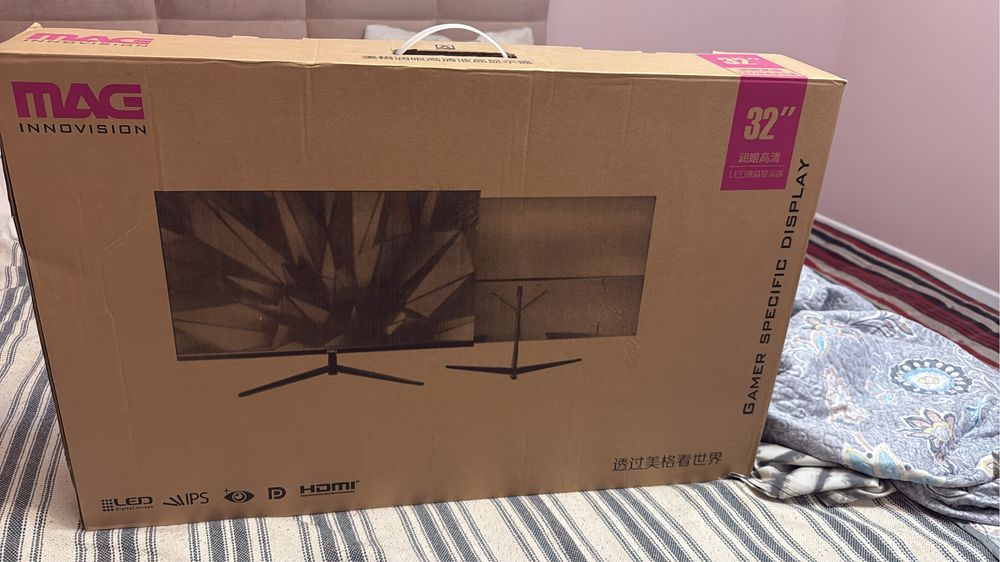 Монитор новый 32 диагональ новый встроенный колонка