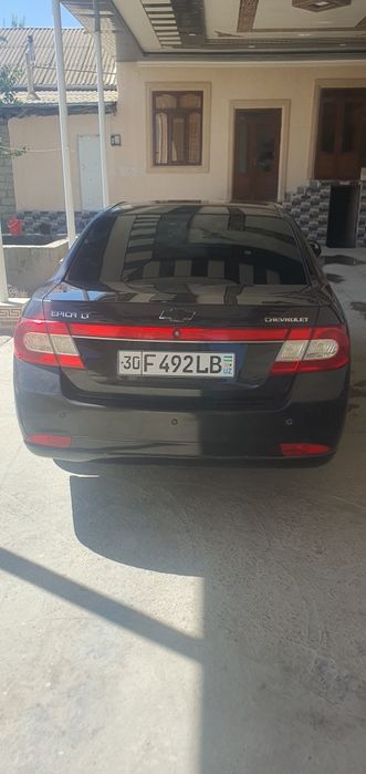 Holati ideal olib minsayla bez xarajat Taylor turibdi