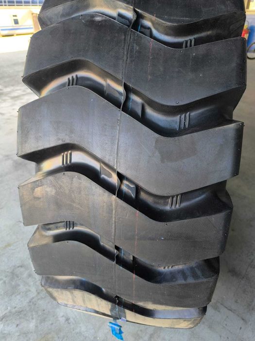 Шинокомплект 23.5/25 PR28 E3L3 GREAMARK TT, 23.5/25 PR28 E3L3