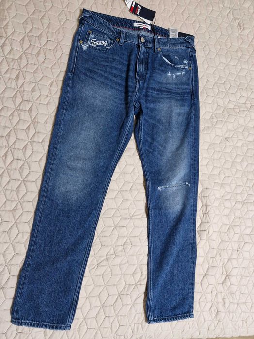 Дънки Tommy Jeans