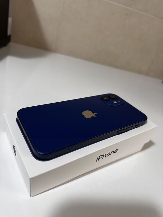 Iphone 12 64gb 82% battery healt