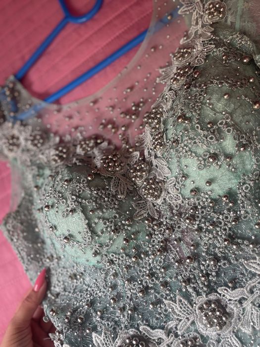 Официална рокля за всеки повод